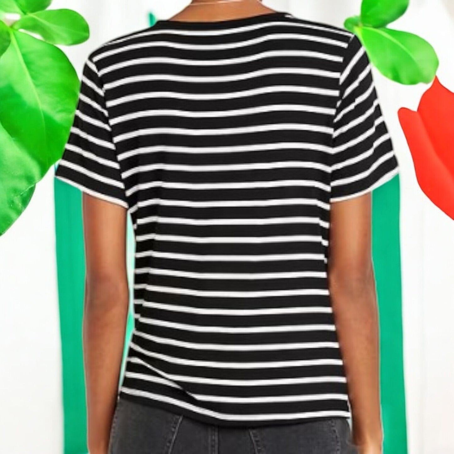 OLD NAVY LUXE PULLOVER T~SHIRT TOP - STRIPED SHORT SLEEVE CREW NECK BLACK/WHITE