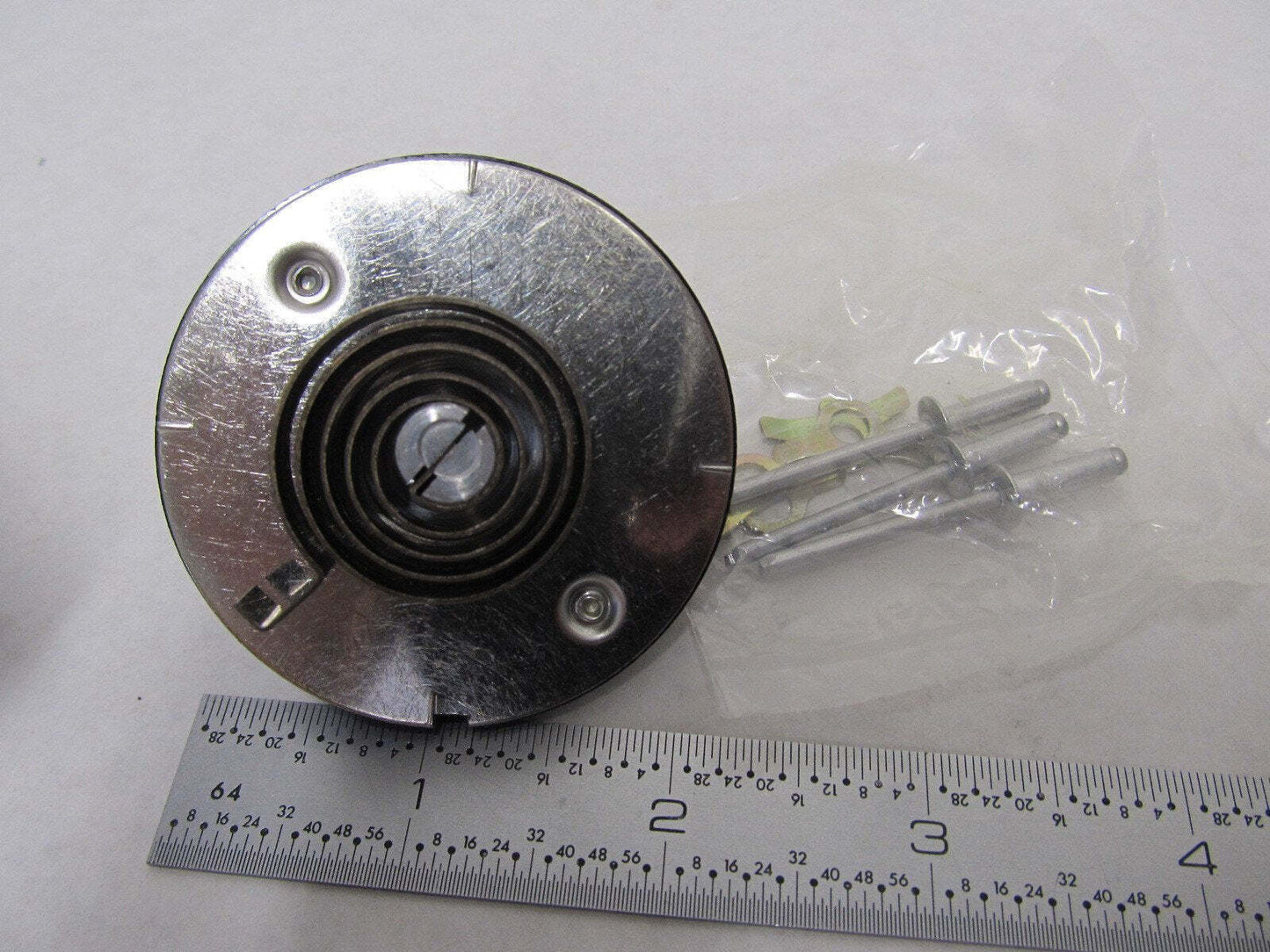 Napa 2-30083 ECHLIN Pull-Off/Choke Thermostat for GM