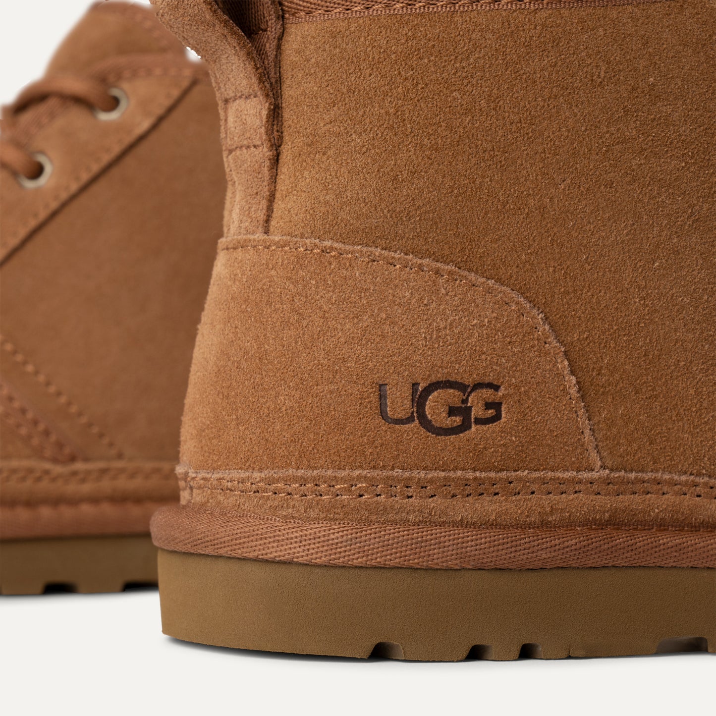 UGG Men's Neumel Boots - CHESTNUT - SIZE 10