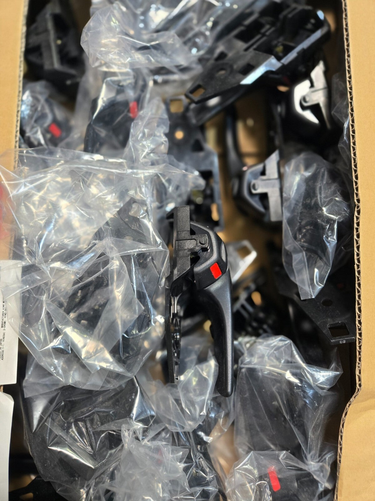 TOYOTA HIGHLANDER RIGHT PASSENGER INTERIOR DOOR HANDLE OEM 2014 - 2019