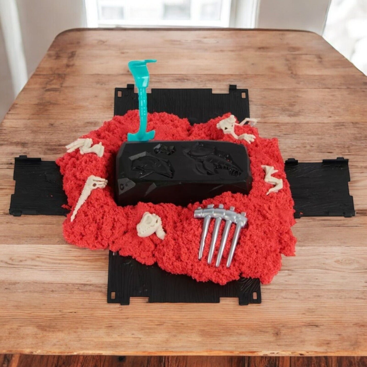 New In Box Kinetic Sand DinoXCavate Play Dinosaur Bones Fossil Lot Of 4