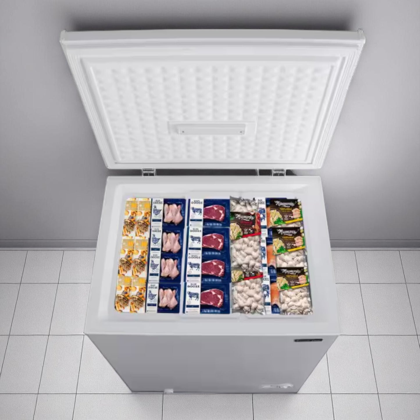 Vissani 5.0 cu. ft. Manual Defrost Chest Freezer with LED Light HMCF5W5