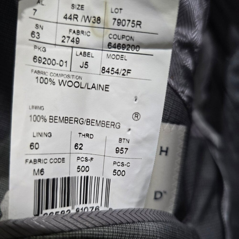 Joseph Abboud Slim Suit, 44R/W38