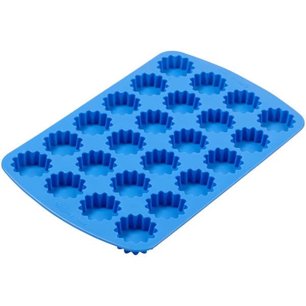 Wilton Easy Flex Silicone 24-Cavity Bite Pan