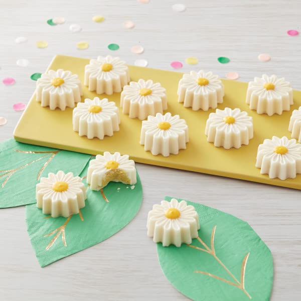 Wilton Easy Flex Silicone 24-Cavity Bite Pan