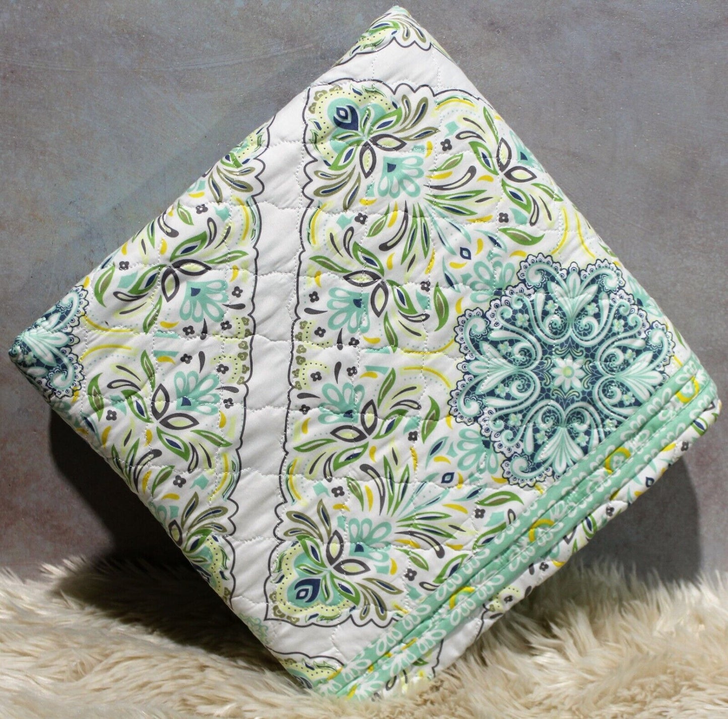 VCNY Home Windsor 5 Piece Reversible Quilt Cover Set - Queen - Aqua/Green