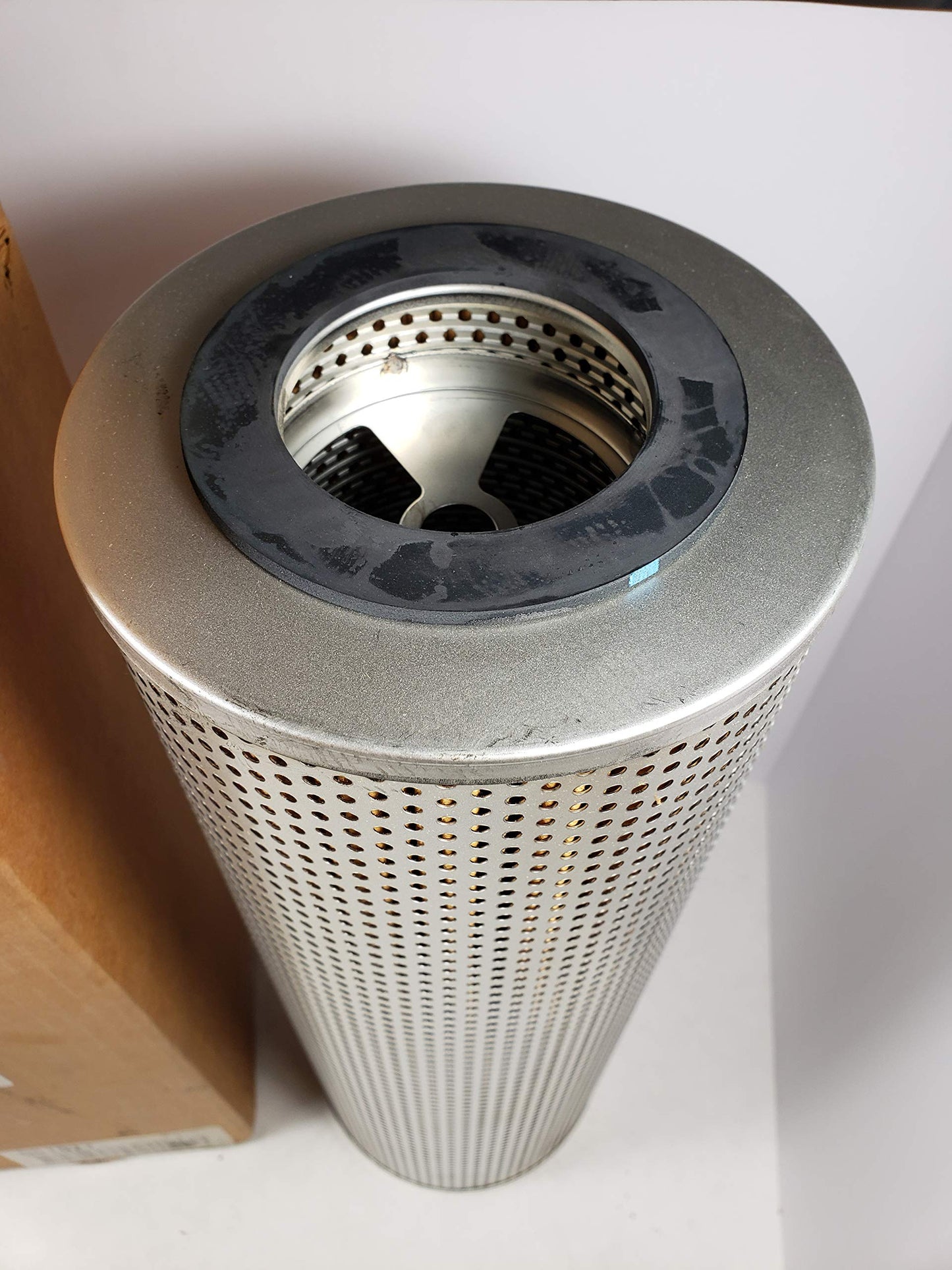 Napa Gold Hydraulic Oil Filter Cartridge 1677 NOS