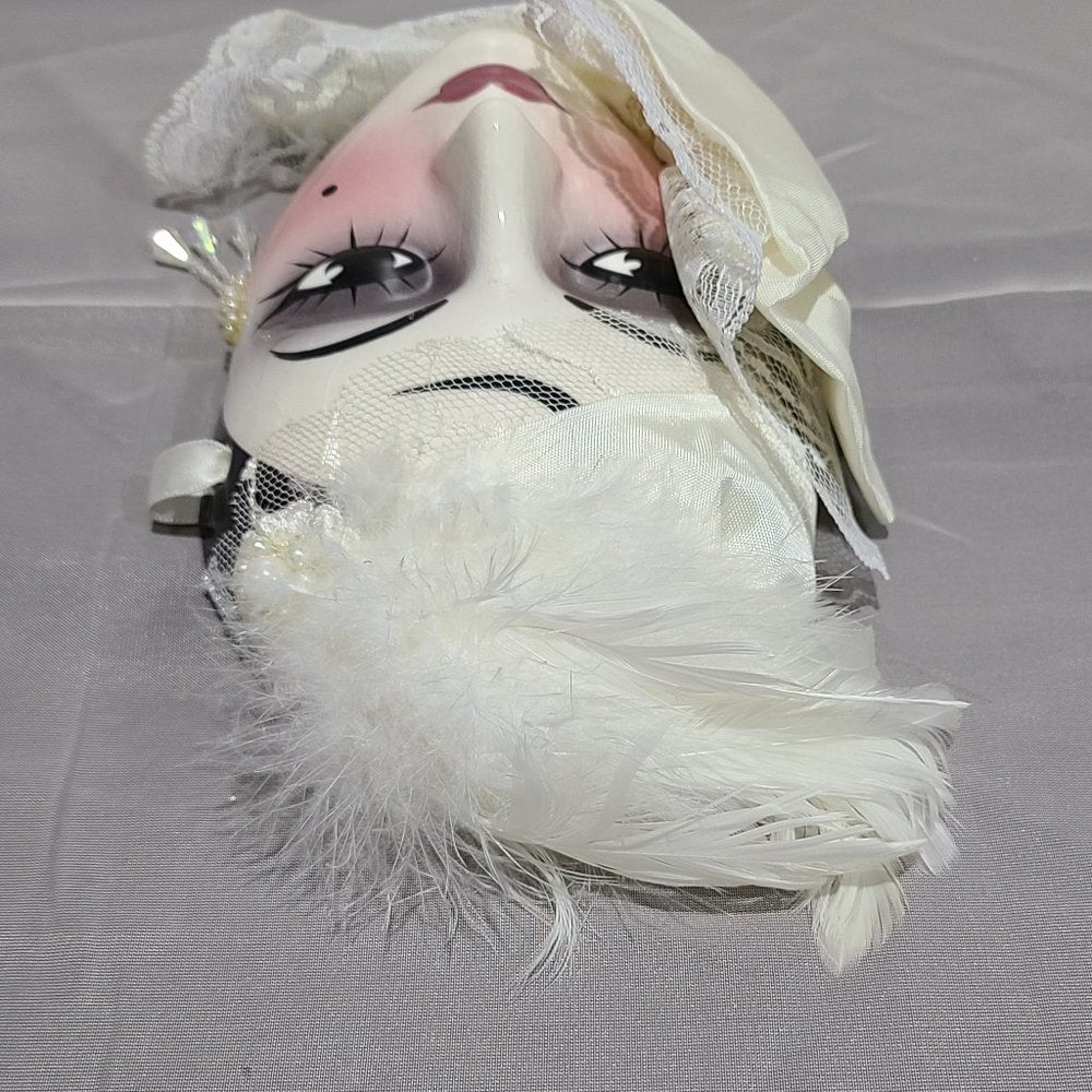 Unique Creations Hanging Lady Face Mask 581/1000