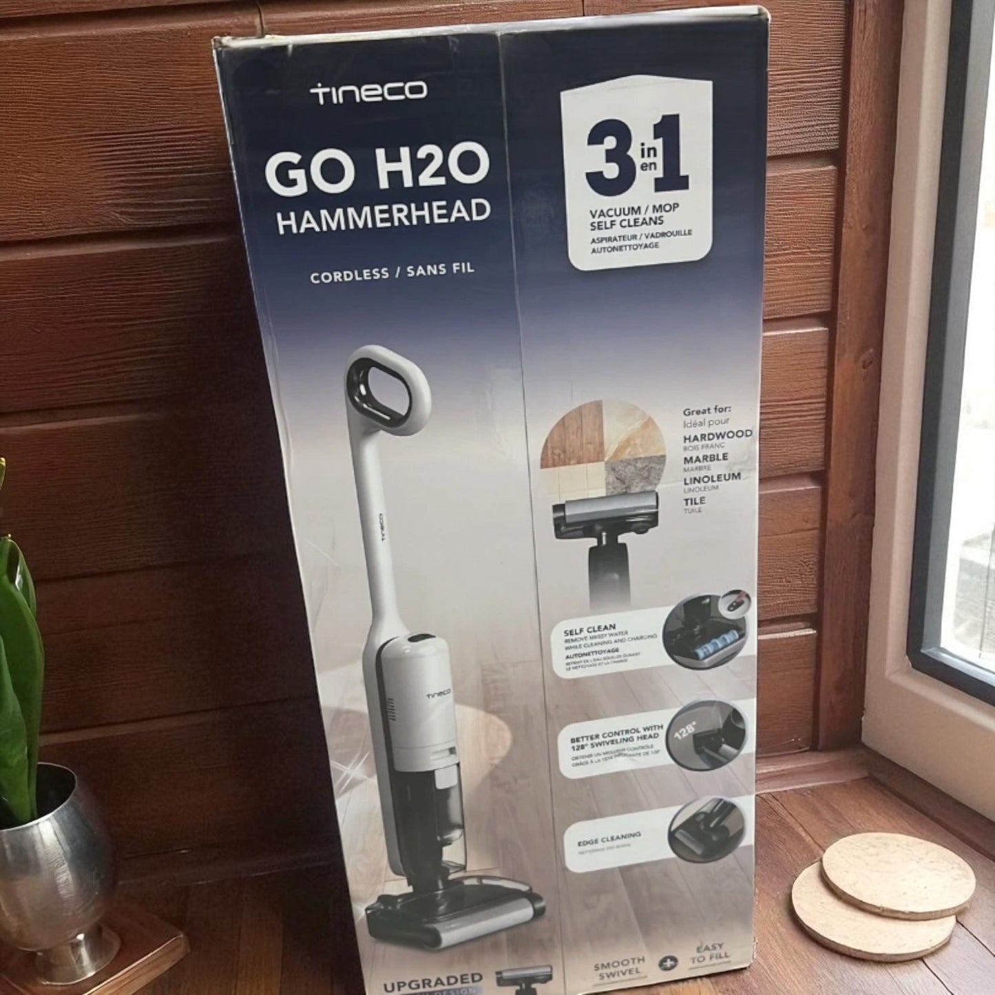TINECO GO H2.O Hammerhead Cordless Upright Vacuum Mop. New with box damage.