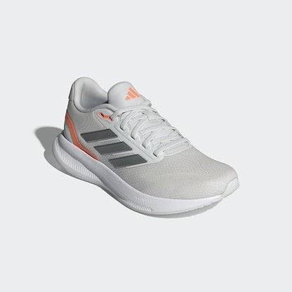 Woman's Athleisure adidas Runfalcon 5 Running Shoe Size 9