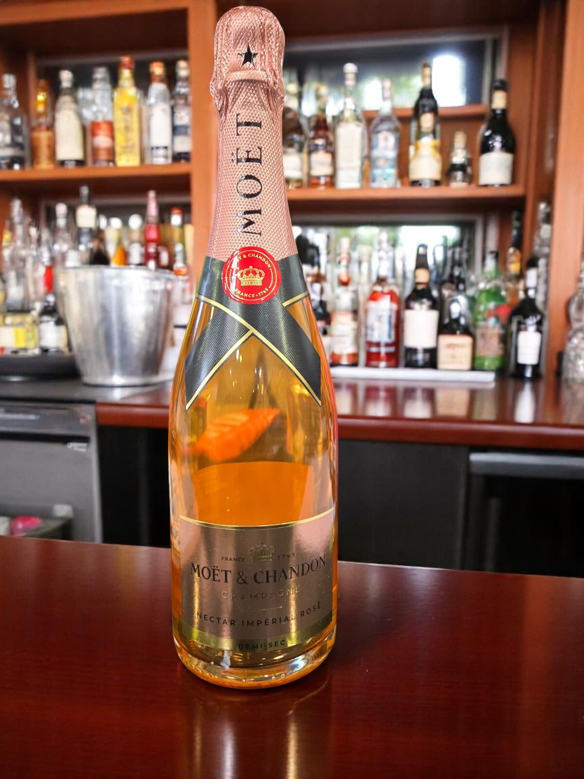Moet & Chandon Nectar Imperial Rose Champagne Dummy Empty Bottle Prop 750ml