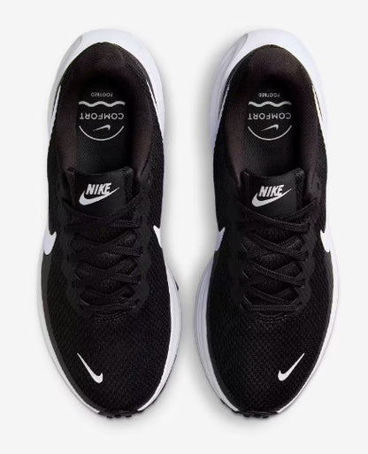 Woman's Sneakers & Athletic Shoes Nike Revolution 8