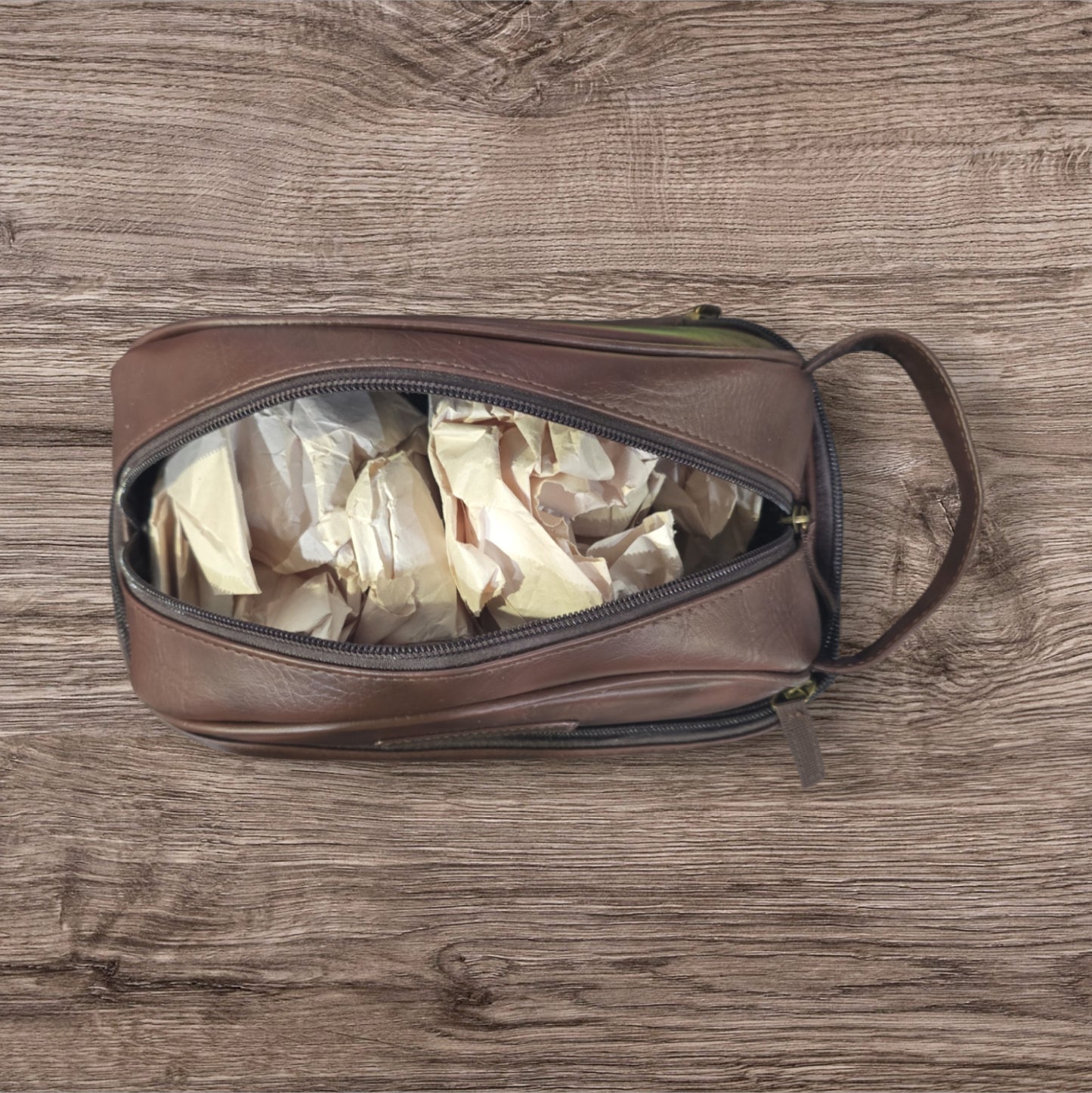 Original Penguin By  Munsingwear Men's Brown Shaving/Toiletry Travel Bag