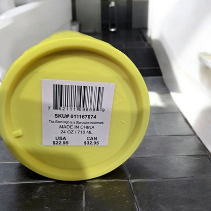 Starbucks 2025 Yellow 24oz Cold Beverage Tumbler with Straw NEW Limited Edition