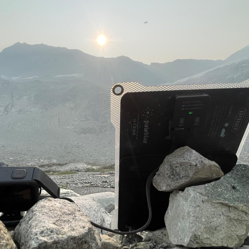 Paleblue Solar Panel, Approach 1, 7 Watts