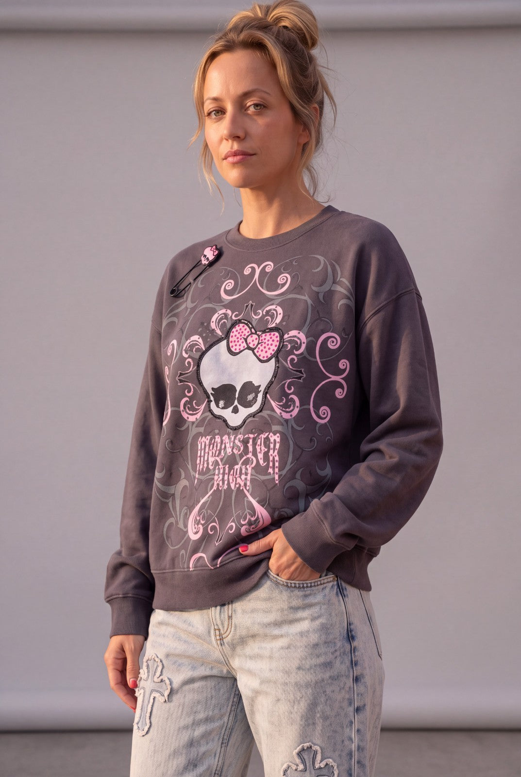 Monster High Gray & Pink Crewneck Sweatshirt Rare Limited Edition