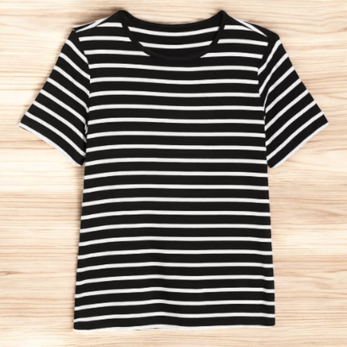 OLD NAVY LUXE PULLOVER T~SHIRT TOP - STRIPED SHORT SLEEVE CREW NECK BLACK/WHITE