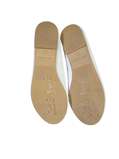 Cat & Jack Little Girls' Slip-On Ballet Flats, White, Size 3
