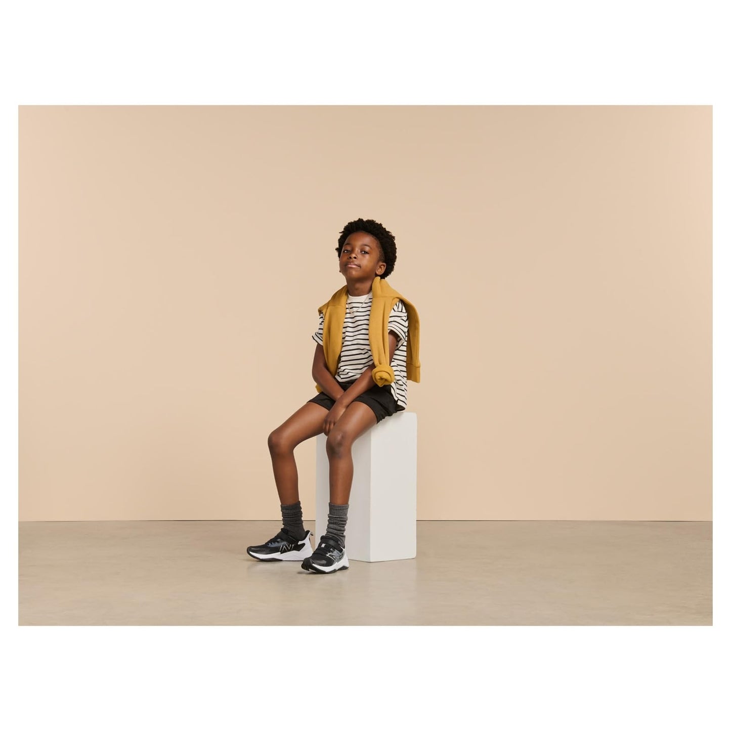 New Balance Kids' Rave Run V2 Hook and Loop Running Shoe