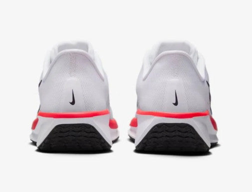 Woman's Sneakers Nike Quest 6 - FD6034-105 - Size 9 - White/Black-Crimson-Volt