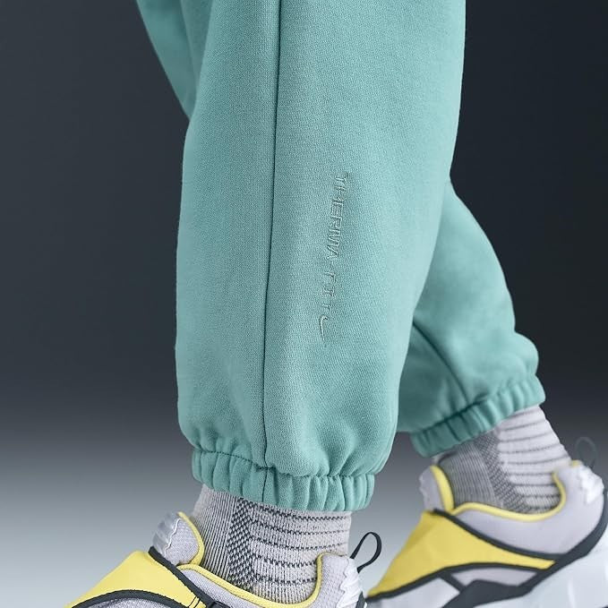 Nike ACG Tuff Fleece Pants  IH0717-017  Men's Size Medium Cannon/Summit White