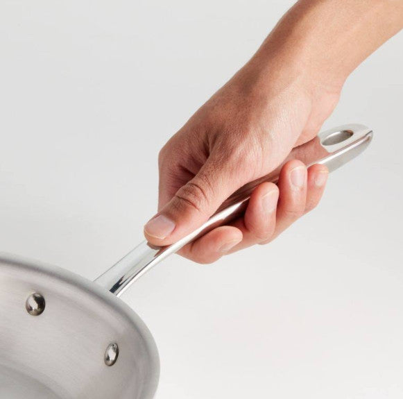 All-Clad ® d3 Curated 2.5-Quart Saucier with D3 Lid CBB4215