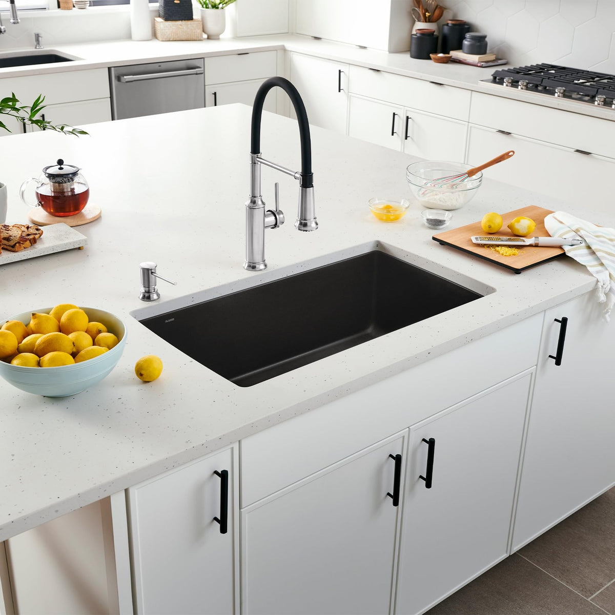 BLANCO Diamond Silgranit Super Single Undermount Kitchen Sink, 33.5" L X 18.5" W