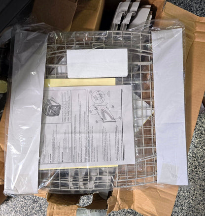 Suncast Deluxe Portable Pet Carrier with Handle, Taupe/Blue, 24" x 17.5" x 18.5"