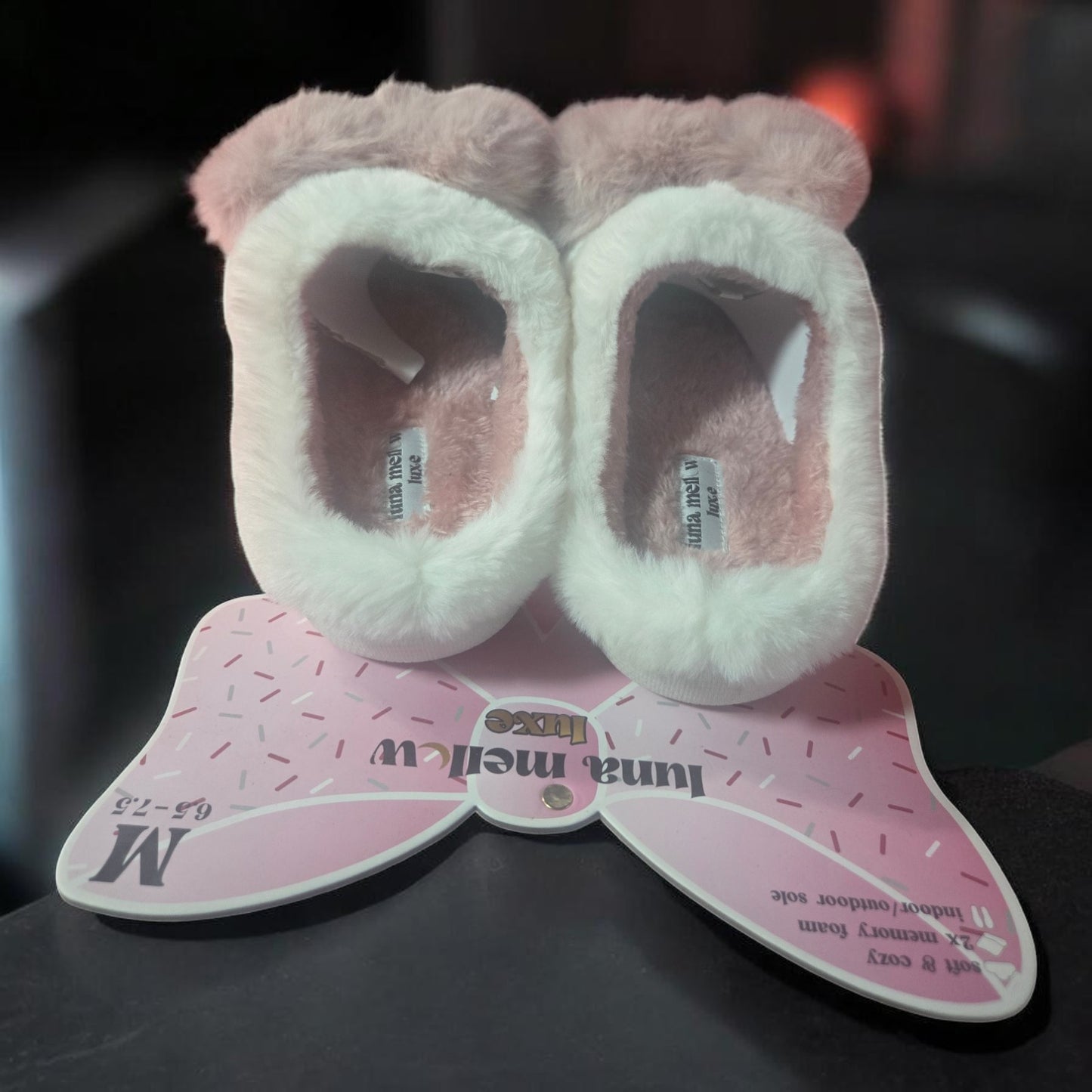 Luna Mellow Luxe Womens Pink & White Furry Slippers w Charm | Sizes S, M, L , XL