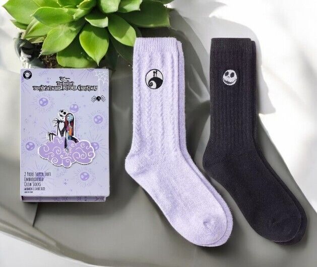 Women's 2pk Nightmare Before Christmas Pop-Up Storybook Supersoft Socks, 4-10