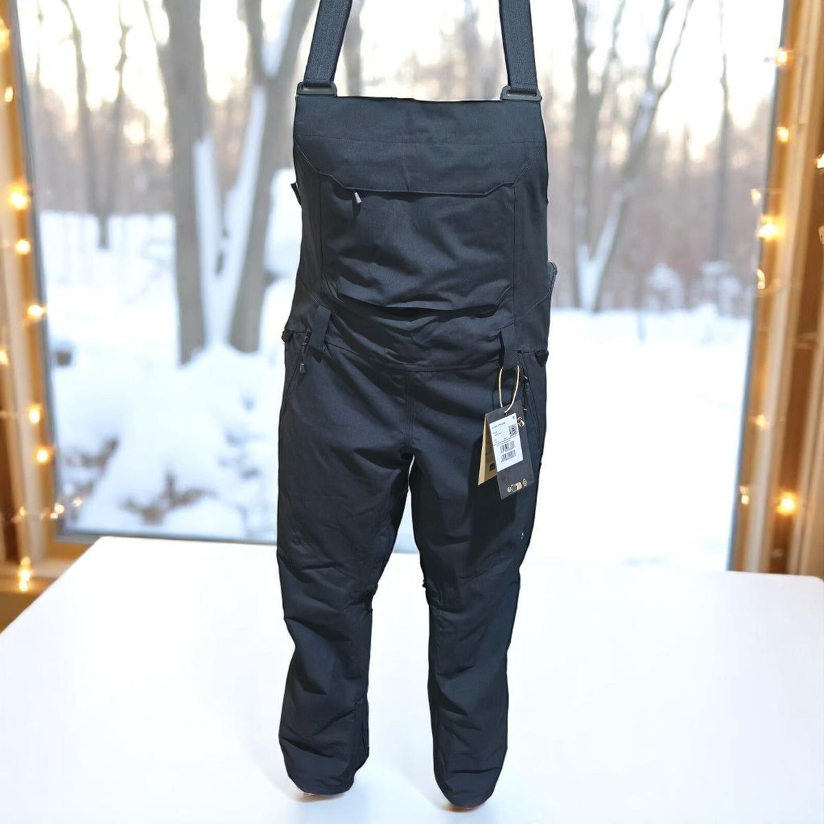 2026 Burton Women's Reserve 2L Stretch Short Bib Snowboard Pants 302661