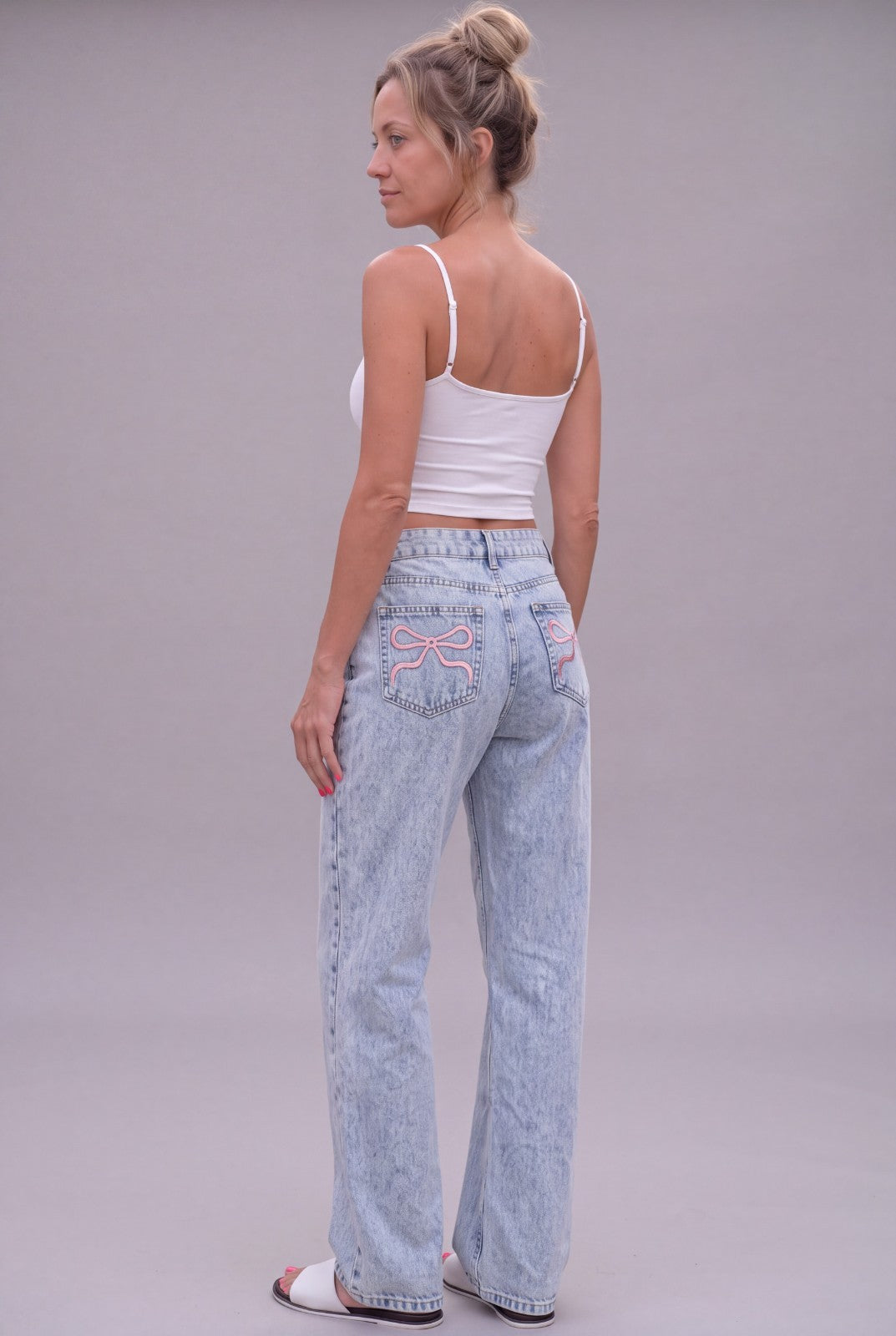 Telepatia Wide-Leg Jeans Light Wash with Pink Bow on Both Back Pockets NWT