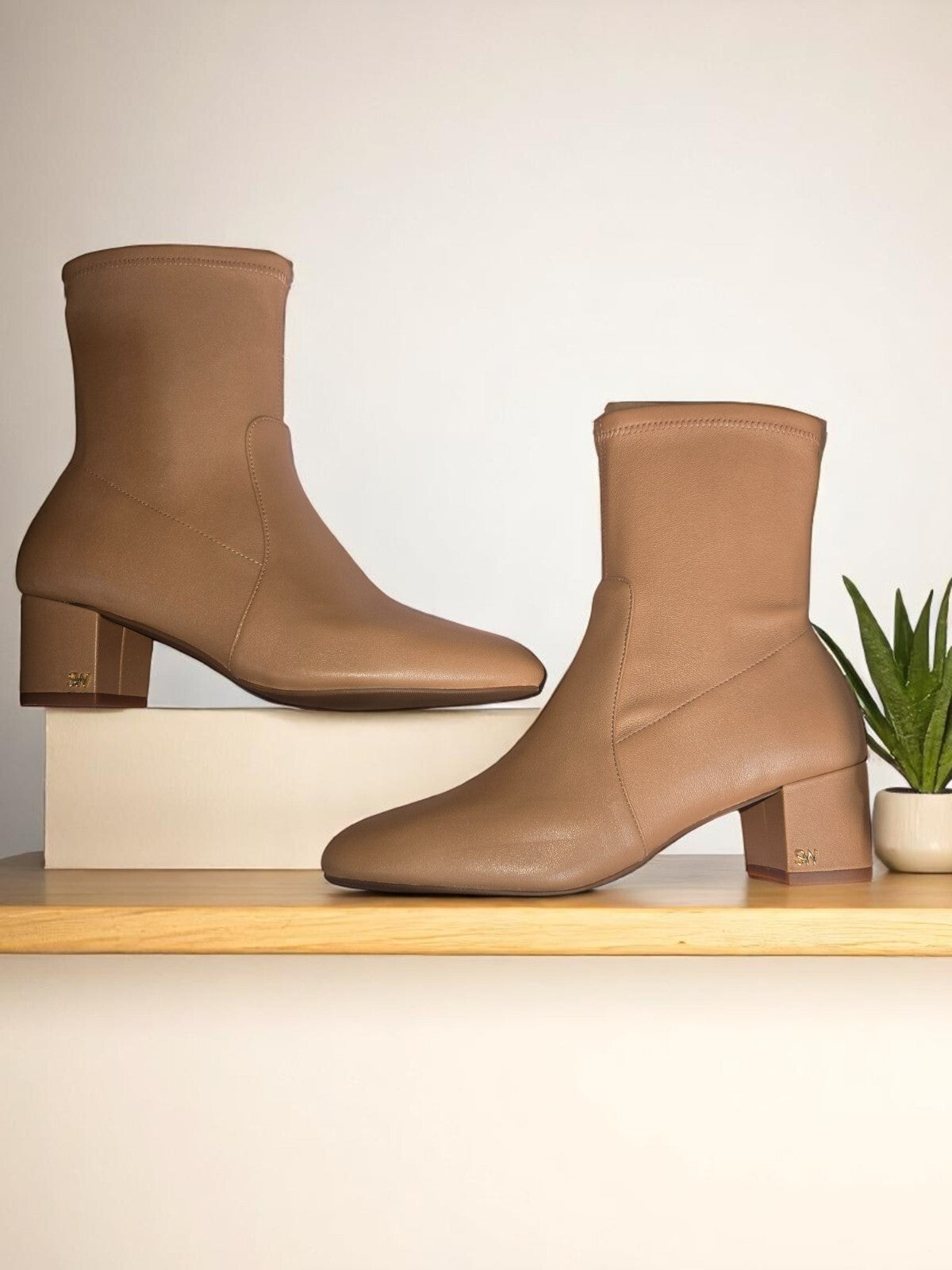 Stuart Weitzman Shoes, Pearl Dancer, Sofia 50 Stretch, Tammy Crystal Mary Jane