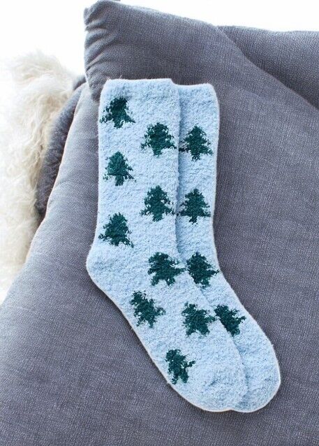 Gap Women's Cozy Socks, One Size, Green Blue Trees