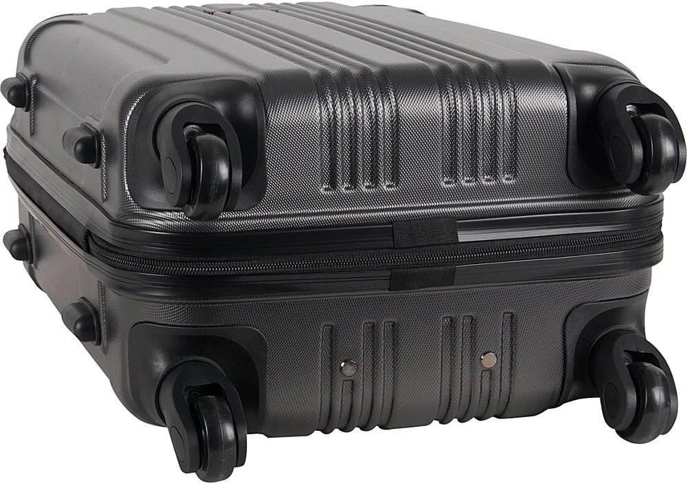 Kenneth Cole REACTION Out of Bounds & Renegade Lightweight 4-Wheel Luggage
