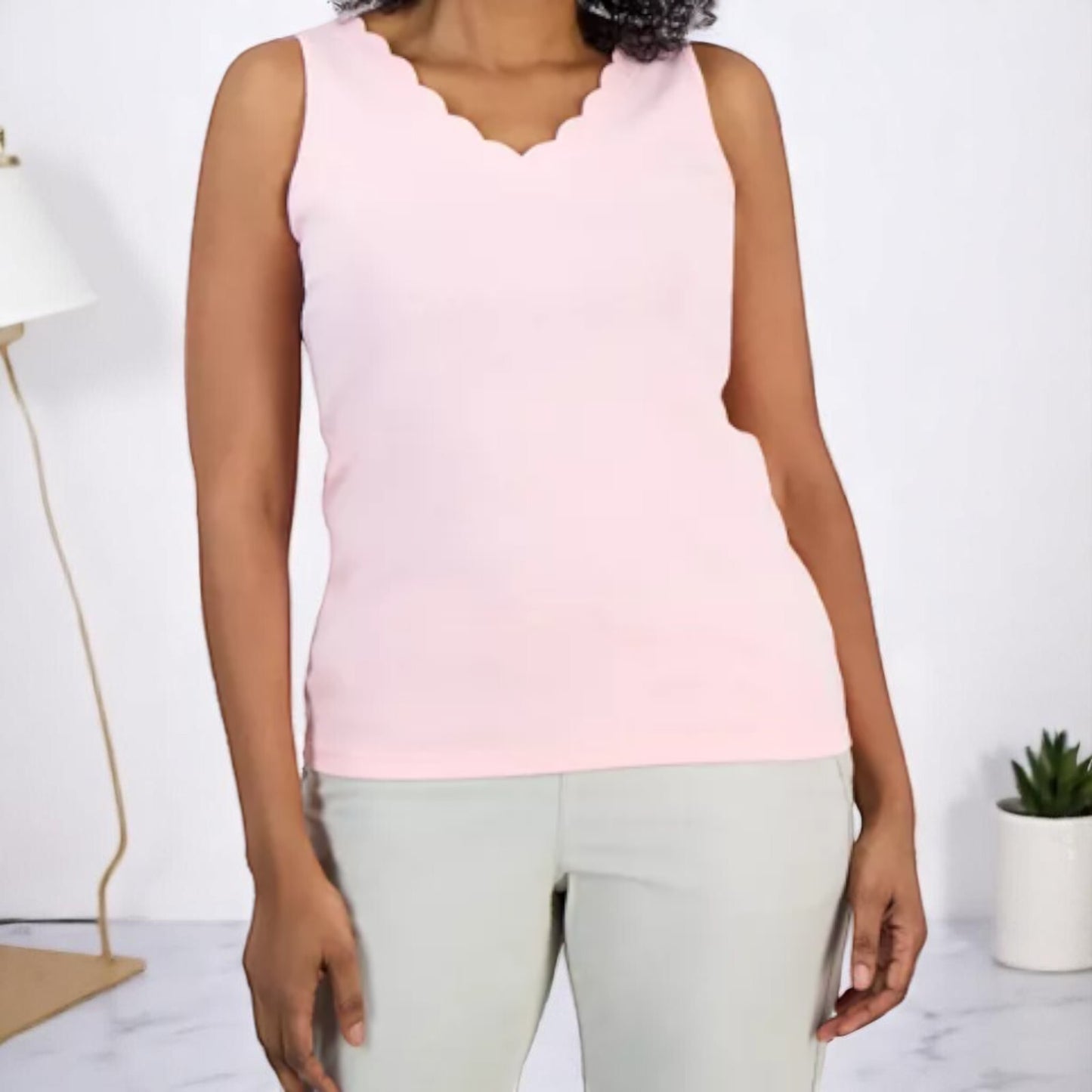 Style & Co Women's Cotton Scalloped V-Neck Sleeveless Top NWT