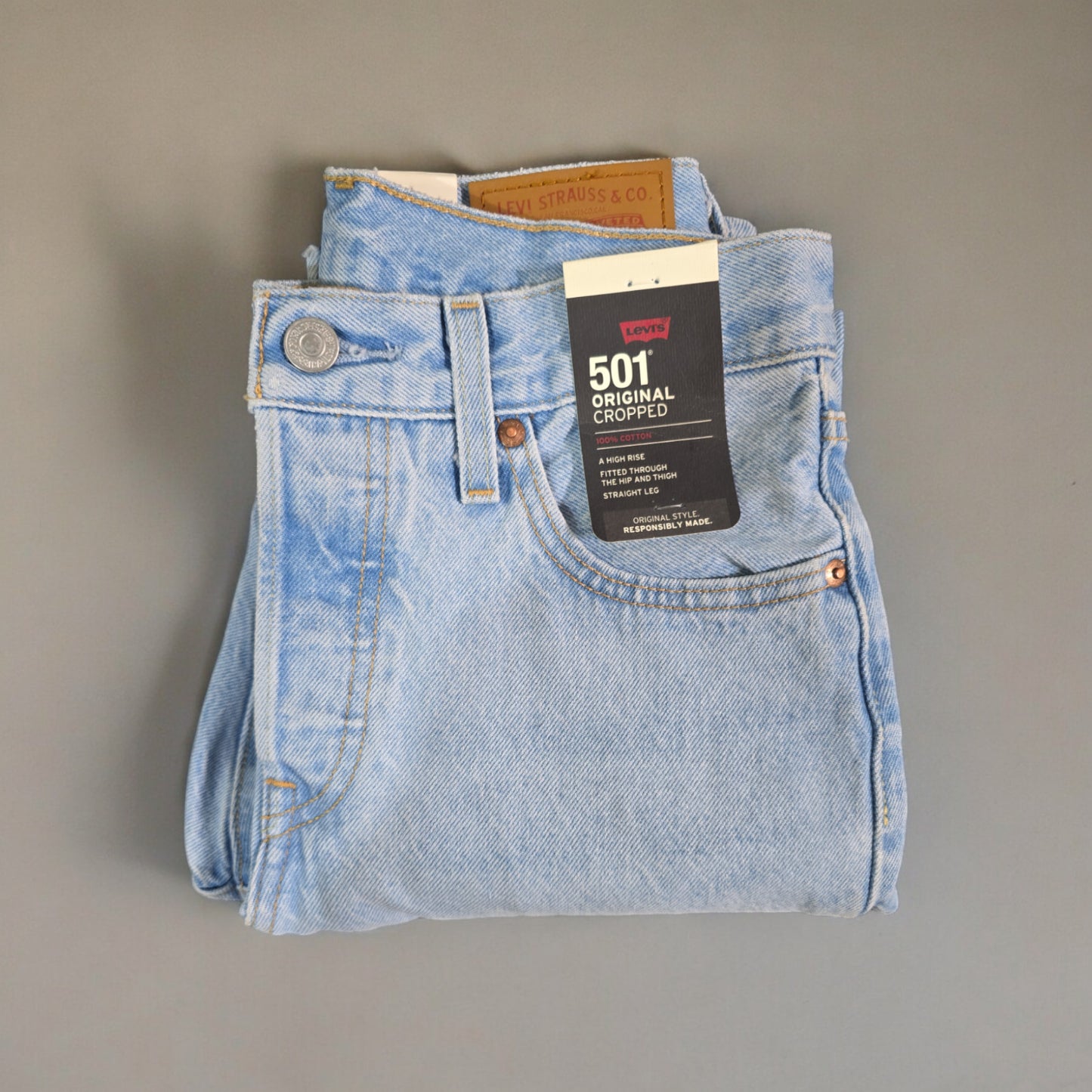 Levi's Premium Women's 501 Original Cropped Light Wash Jeans, 25 x 28
