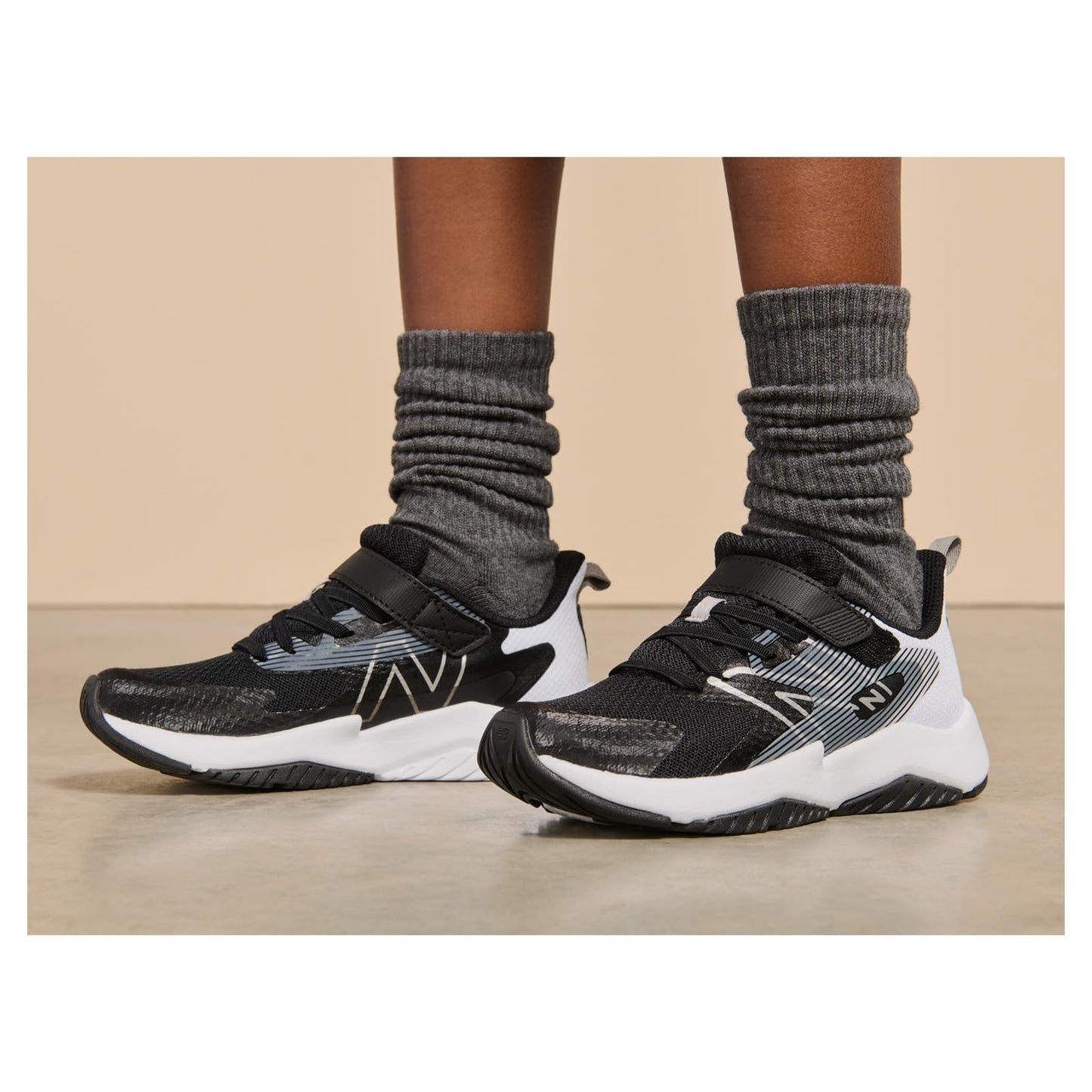 New Balance Kids' Rave Run V2 Hook and Loop Running Shoe