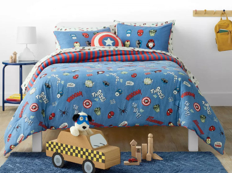 Marvel Comics  Full Comforter w/ 2 Pillowshams, Thor, Spiderman, Iron Man, Hulk