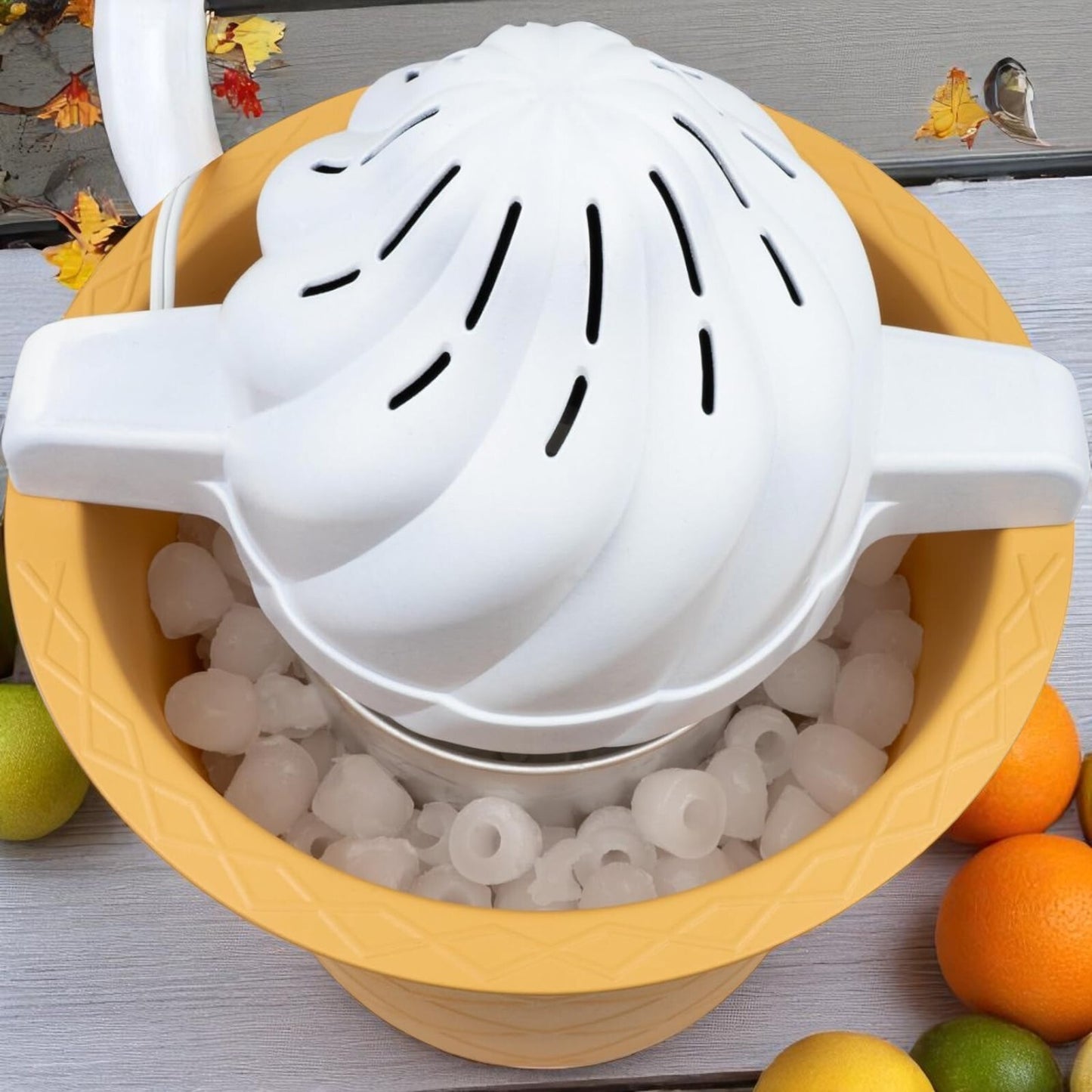 Nostalgia 4Quart Parlor Ice Cream Maker Electric Aqua New in Box