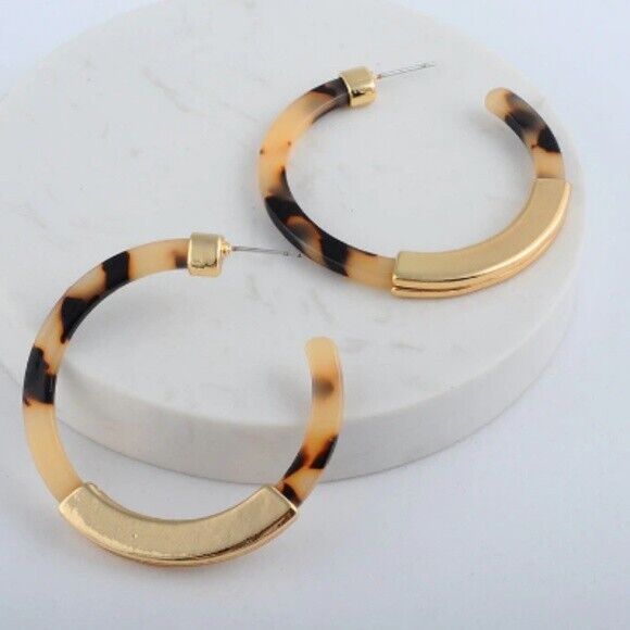 NEW! Light Leopard Acrylic Earrings