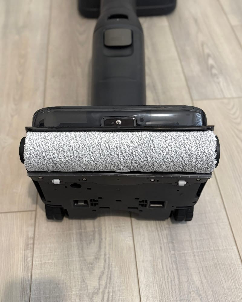 Roborock F25 ACE PRO Hard Floor Cleaner Wet/ Dry Navigation & Self Cleaning
