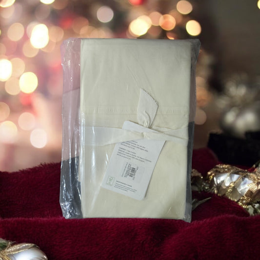 Pottery Barn 400TC Organic Percale Standard Pillowcases, Set of 2