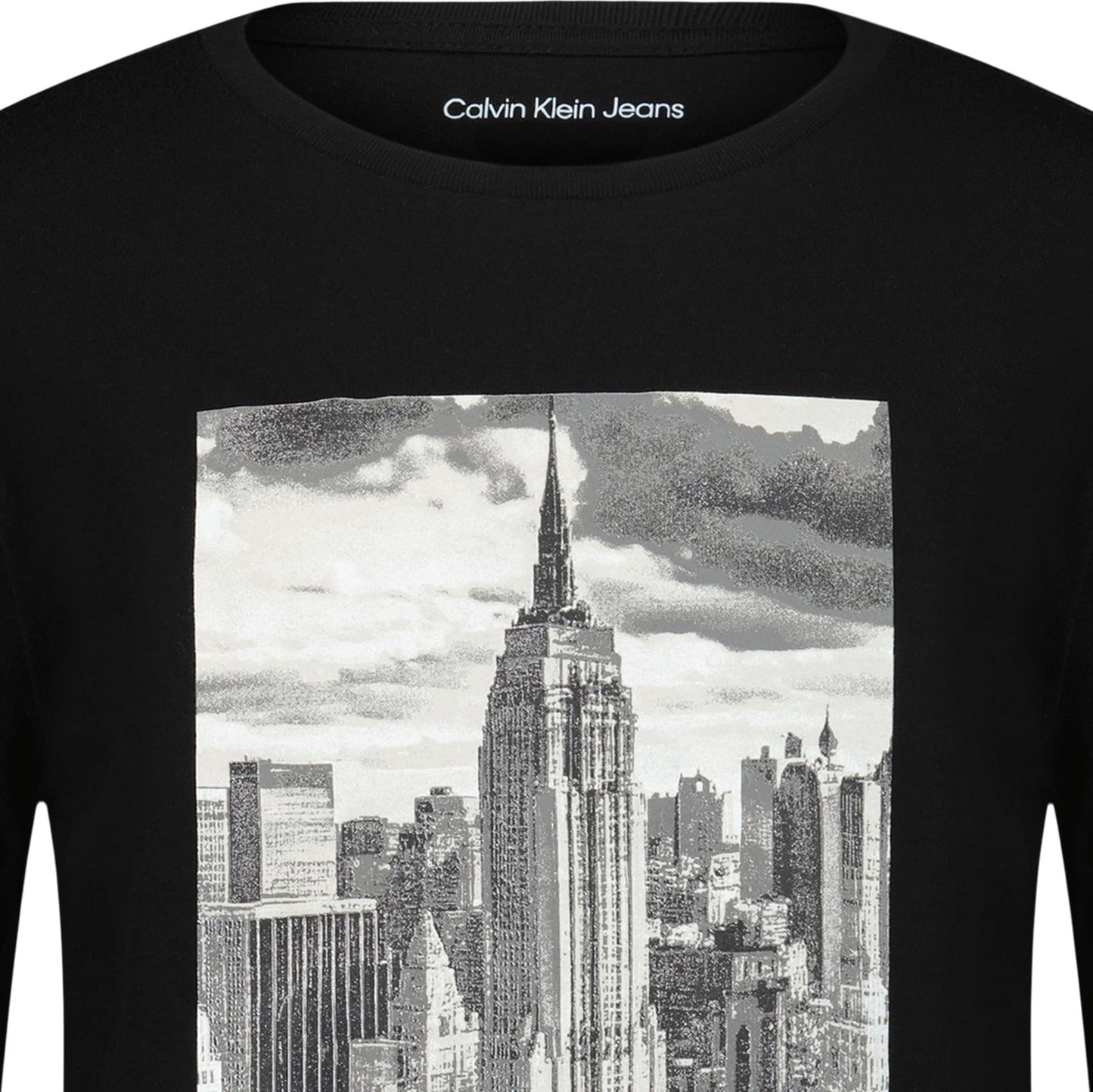 Calvin Klein Boys' Long Sleeve Crew Neck T-Shirt, Soft, Comfortable, Relaxed Fit