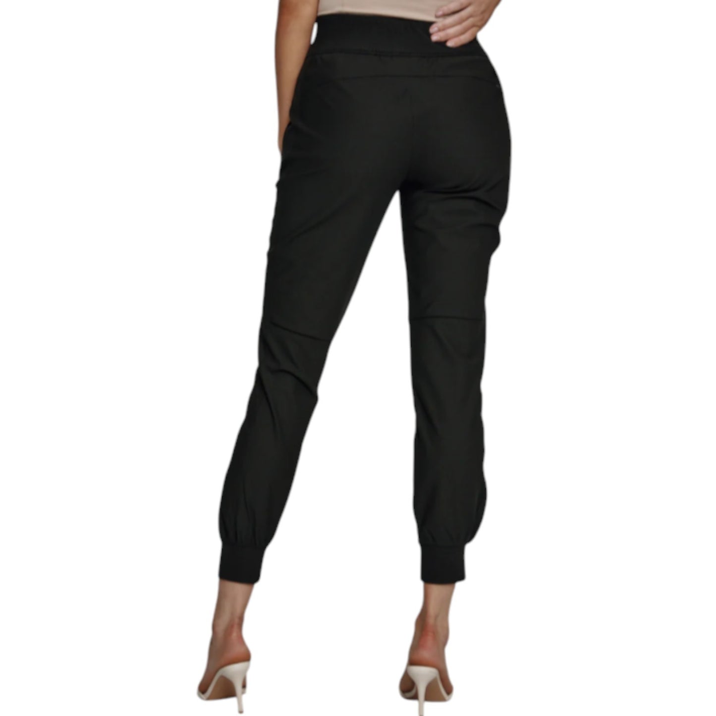 7 Diamonds Infinity Jogger Stretch Wicking Shape Retention Linear-Flex, Black, M