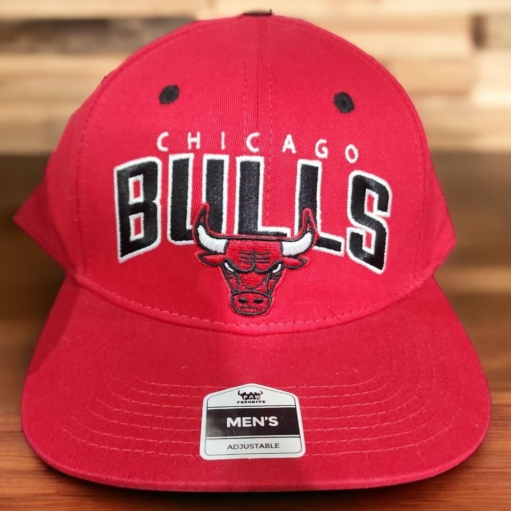 Chicago Bulls Hat NWT!