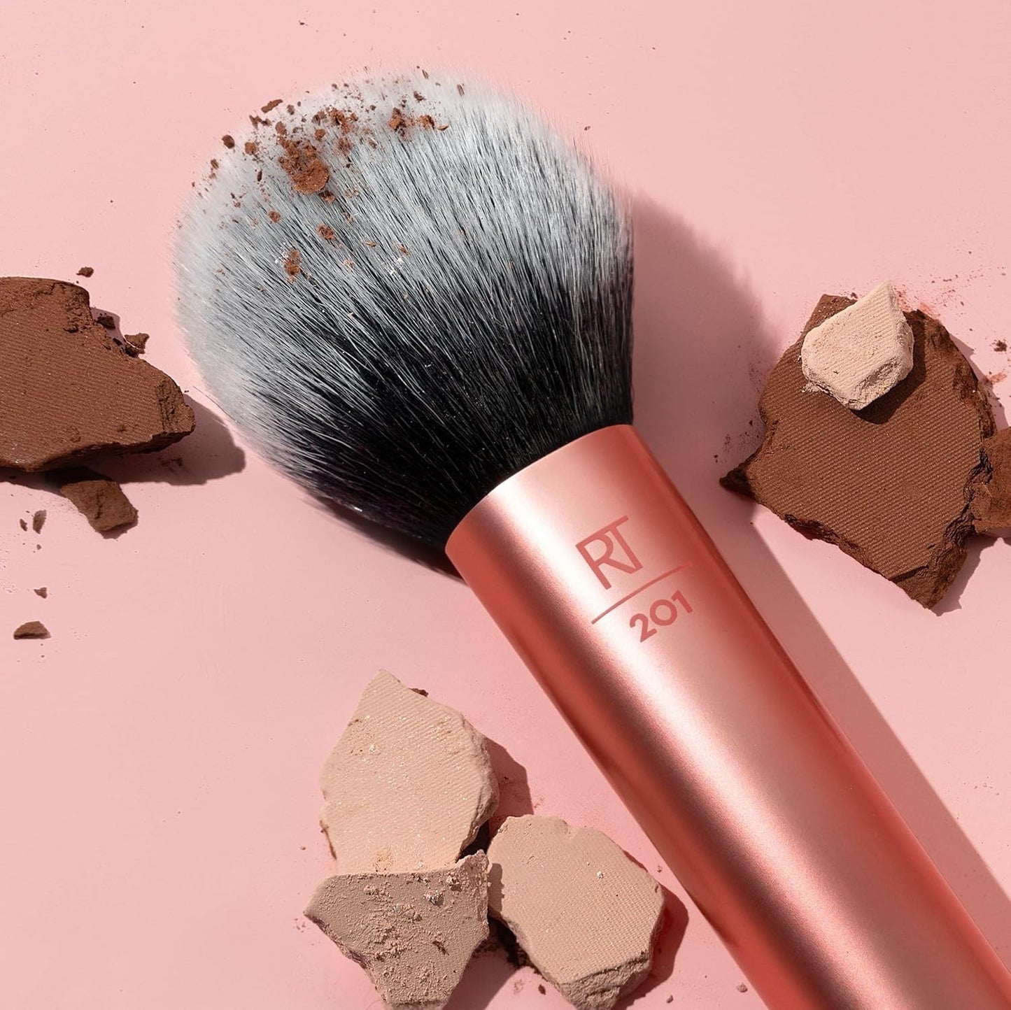 Real Techniques Ultra Plush Powder Makeup Brush - flawless 01401