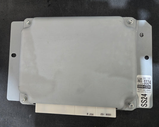 NEW HINO  ECU ECM PCM CONTROL UNIT S8990-E0244, S8990E0244, 05290321931, SS24