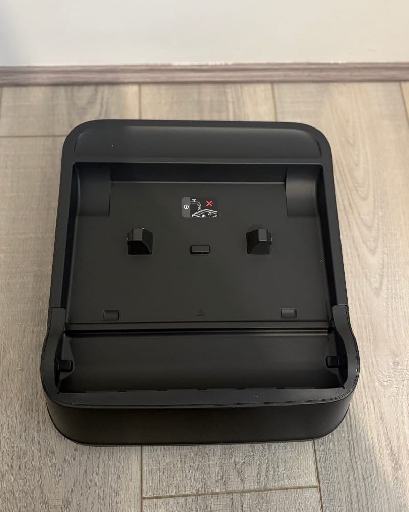 Roborock F25 ACE PRO Hard Floor Cleaner Wet/ Dry Navigation & Self Cleaning