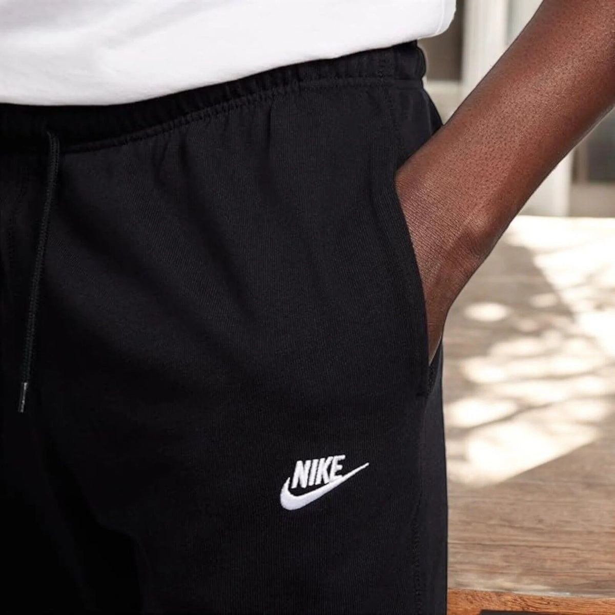 Nike Sportswear Club Jogger Pants - Black/White FQ4330-010
